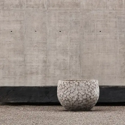 [68400] LAVA POT Natural White, Ø50xH35 cm